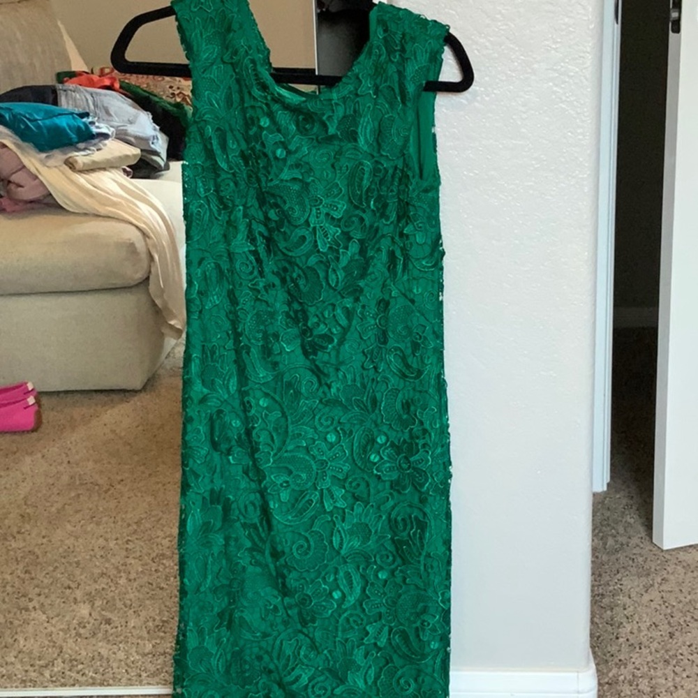Elegant Green Lace Dress